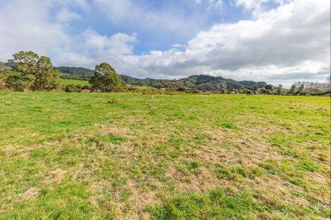 Photo of property in 288 North Manakau Road, Manakau, 5573