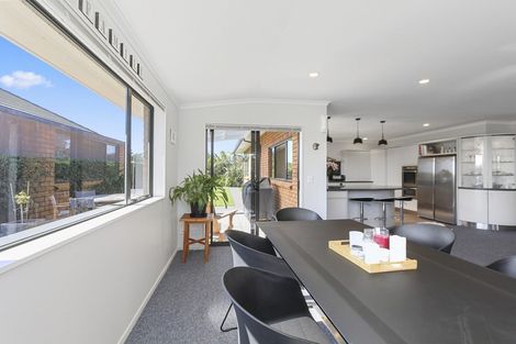 Photo of property in 192b Heta Road, Highlands Park, New Plymouth, 4312