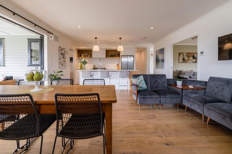 Photo of property in 17 Orchard Terrace, Riverhead, 0820