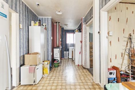 Photo of property in 43 Fox Street, Woodville, 4920