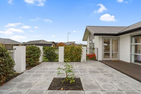 Photo of property in 3 Atap Place, Northwood, Christchurch, 8051