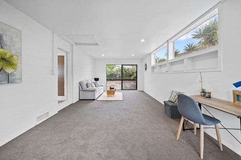 Photo of property in 121 Settlement Road, Papakura, 2110