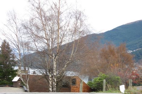 Photo of property in 8 Wakatipu Heights, Queenstown, 9300