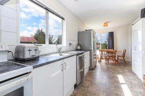 Photo of property in 5 Emerald Street, Pukehangi, Rotorua, 3015