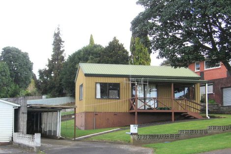 Photo of property in 4 Landview Road, Parkvale, Tauranga, 3112