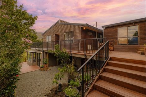 Photo of property in 76 Waipapa Avenue, Diamond Harbour, 8972