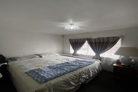 Photo of property in 1/5a Camp Road, Mount Wellington, Auckland, 1062