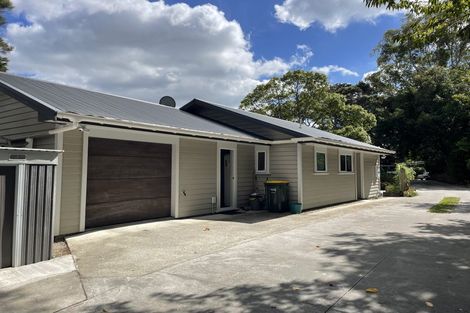 Photo of property in 24 Poplar Road, Stanmore Bay, Whangaparaoa, 0932