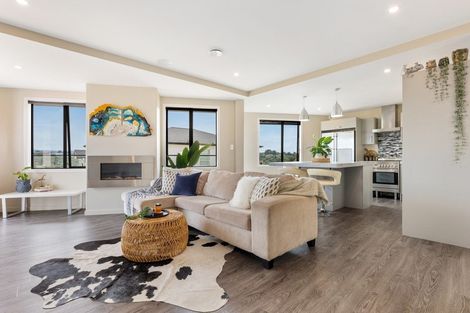 Photo of property in 18 Gyle Place, Pyes Pa, Tauranga, 3112