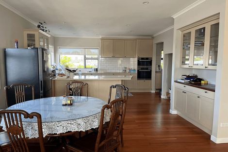 Photo of property in 83 Fisher Parade, Sunnyhills, Auckland, 2010