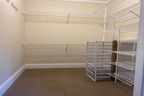 Photo of property in 14 Lawrence Road, Hospital Hill, Napier, 4110