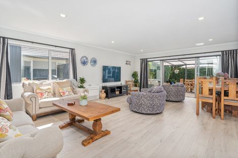 Photo of property in 40 Leeward Drive, Whitianga, 3510