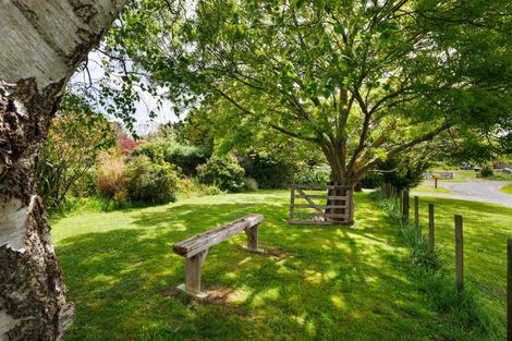 Photo of property in 135 Zigzag Road, Pohangina, Feilding, 4775