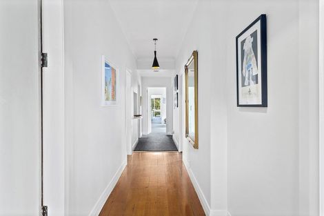 Photo of property in 8 Chatham Street, Berhampore, Wellington, 6023