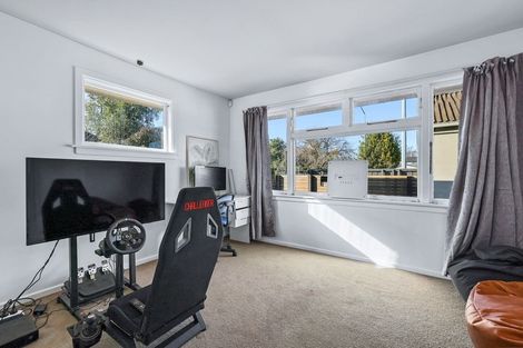 Photo of property in 207 Innes Road, St Albans, Christchurch, 8052