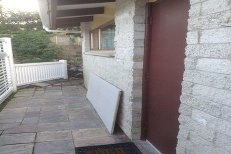 Photo of property in 69 Becroft Drive, Forrest Hill, Auckland, 0620