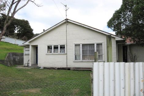 Photo of property in 55 Fraser Street, Wainuiomata, Lower Hutt, 5014