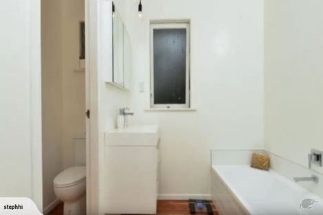 Photo of property in 16 Prisk Street, Melville, Hamilton, 3206