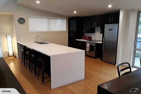 Photo of property in 18a Sainsbury Road, Fernhill, Queenstown, 9300