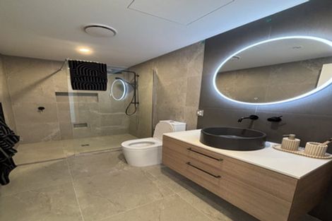 Photo of property in 71 Haven Road, Nelson, 7010