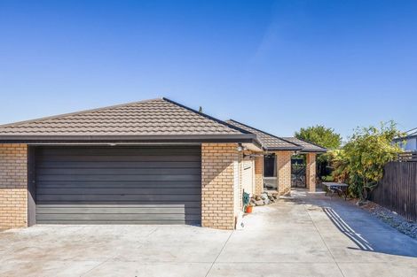 Photo of property in 10 Netley Place, Aranui, Christchurch, 8061