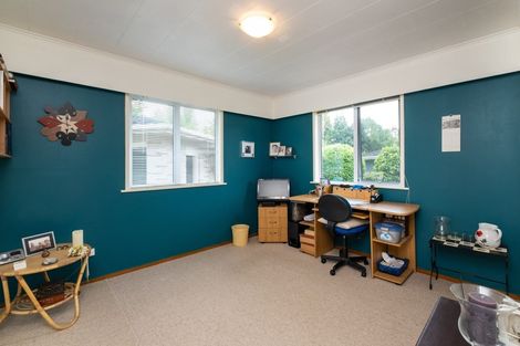 Photo of property in 42 Iona Road, Havelock North, 4130