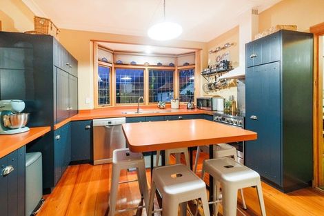 Photo of property in 3 Elmira Avenue, Hokowhitu, Palmerston North, 4410