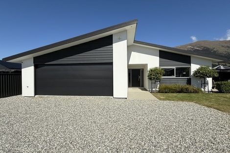 Photo of property in 51 Little Maude Drive, Lake Hawea, 9382