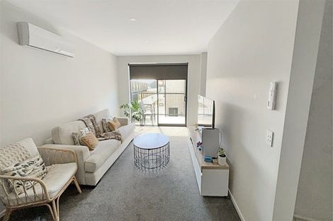 Photo of property in 2/317 Lincoln Road, Addington, Christchurch, 8024