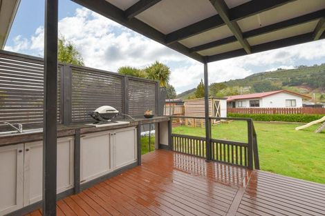 Photo of property in 10 John Road, Fairy Springs, Rotorua, 3015
