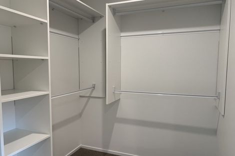 Photo of property in 10 Port Way, Rosehill, Papakura, 2113