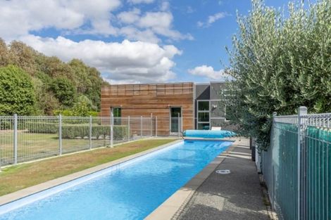 Photo of property in 3 Eagle Place, Martinborough, 5711