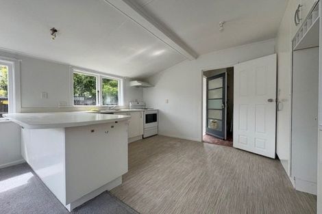 Photo of property in 12 Sullivan Avenue, Mangere Bridge, Auckland, 2022