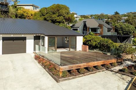 Photo of property in 9b Toledo Place, Mount Pleasant, Christchurch, 8081