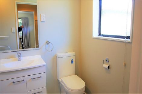 Photo of property in 100 John F Kennedy Drive, Milson, Palmerston North, 4414