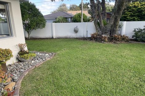 Photo of property in 11a Puriri Avenue, Orewa, 0931
