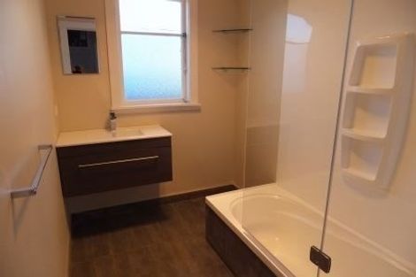 Photo of property in 1/38 Moreland Avenue, Papanui, Christchurch, 8053