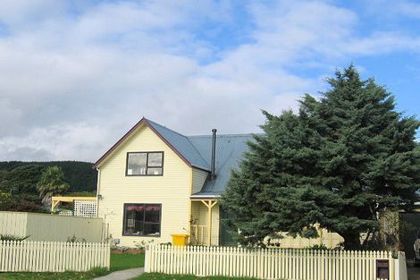 Photo of property in 43 Parakai Street, Paraparaumu, 5032