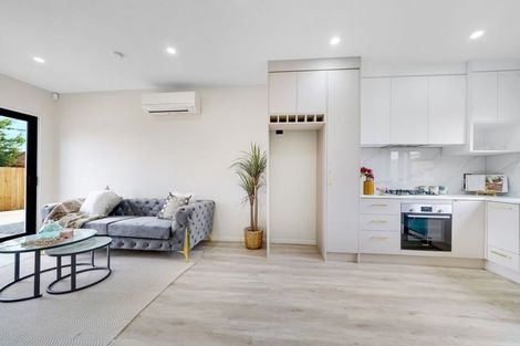 Photo of property in 3/73 Victoria Road, Papatoetoe, Auckland, 2025