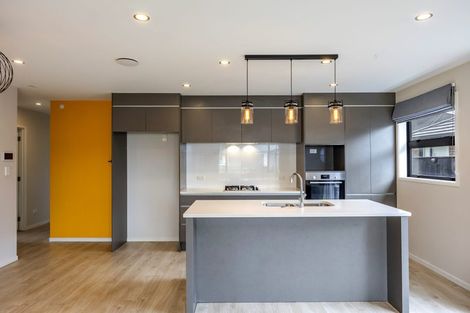 Photo of property in 9 Moemoea Avenue, Kumeu, 0810