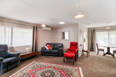 Photo of property in 21a Chester Street, Levin, 5510