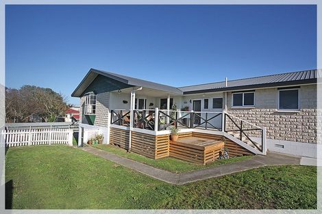 Photo of property in 15a Union Street, Foxton, 4814