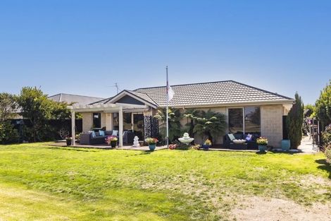 Photo of property in 16 Torrey Pines, Waimairi Beach, Christchurch, 8083