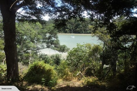 Photo of property in 17 Waipuia Place, Greenhithe, Auckland, 0632