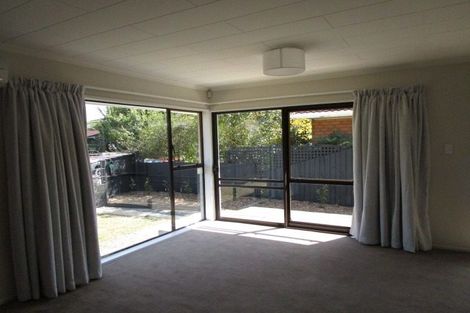 Photo of property in 1/10 Wadeley Road, Ilam, Christchurch, 8041