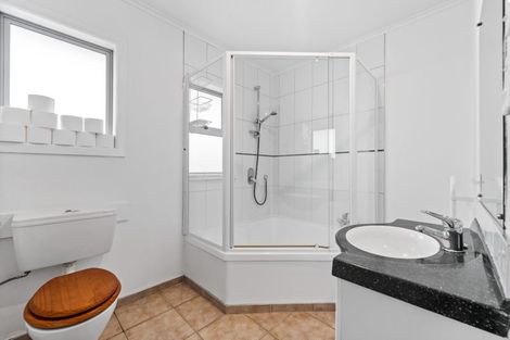 Photo of property in 120a Taylor Street, Blockhouse Bay, Auckland, 0600