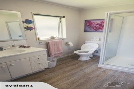 Photo of property in 18 Hollinger Place, Nawton, Hamilton, 3200