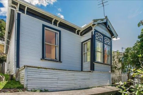 Photo of property in 211 Grant Road, Thorndon, Wellington, 6011