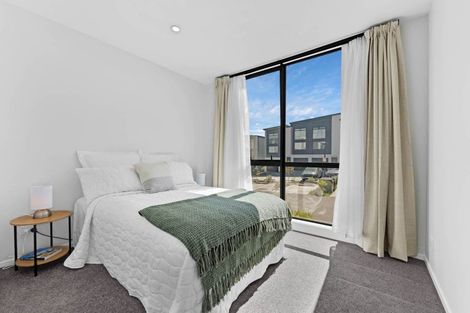 Photo of property in 8 Pukakaho Lane, Papatoetoe, Auckland, 2025