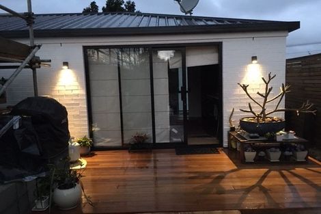 Photo of property in 3 Malabar Drive, Ellerslie, Auckland, 1051